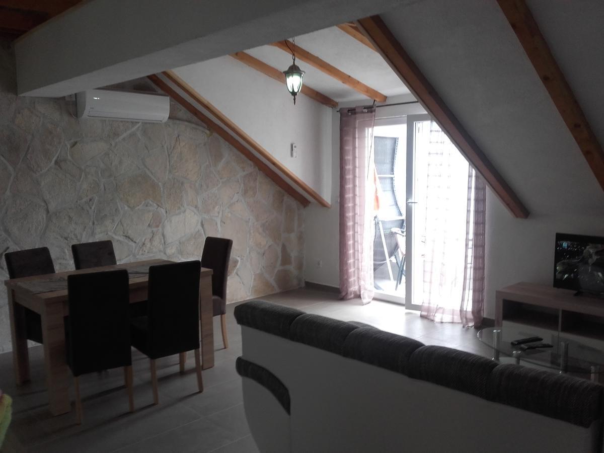 Apartment Marija Kotor Eksteriør bilde